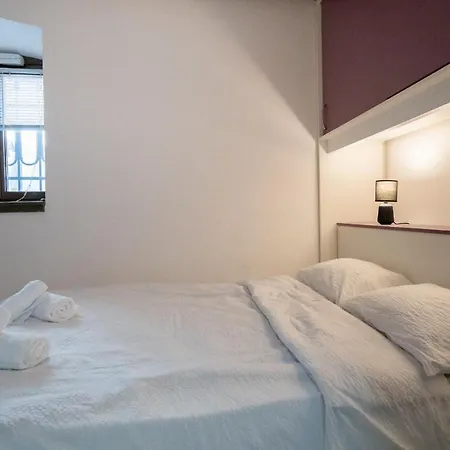 Apartment Old Town Apartment, 50m From Sea Lovran